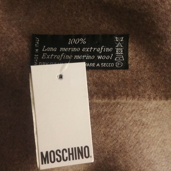 Moschino Brown Lambswool Fringe Wrap Scarf Crystal Embossed Logo Brand Italy - Picture 5 of 5